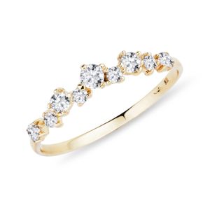Moderní snubní prsten ze žlutého zlata KLENOTA