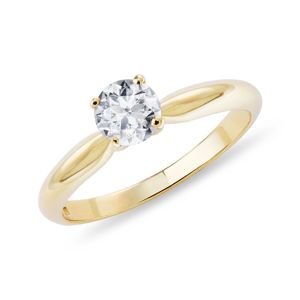 Zlatý zásnubní prsten s 0,35ct briliantem KLENOTA