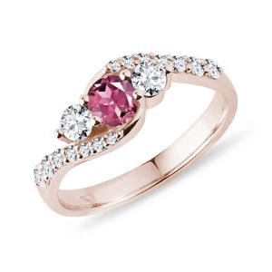Prsten z růžového zlata s diamanty a turmalínem KLENOTA